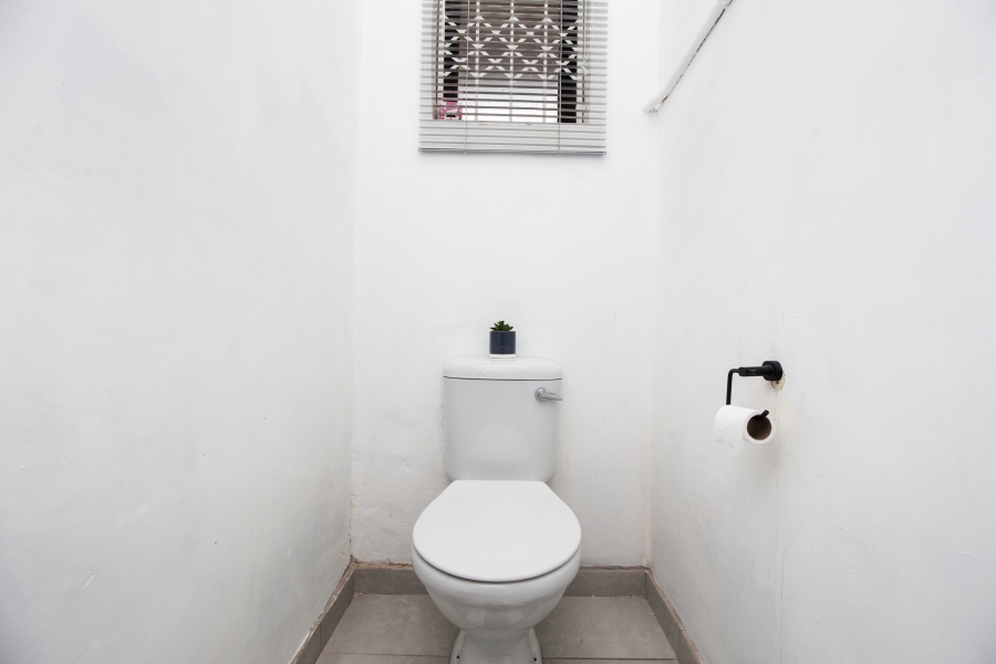 1 Bedroom Property for Sale in Umbilo KwaZulu-Natal