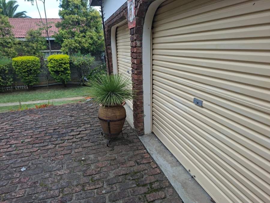 3 Bedroom Property for Sale in Aviary Hill KwaZulu-Natal