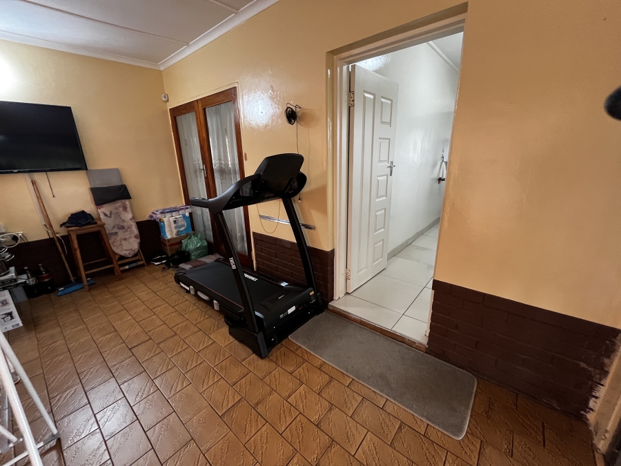 3 Bedroom Property for Sale in Scottsville KwaZulu-Natal