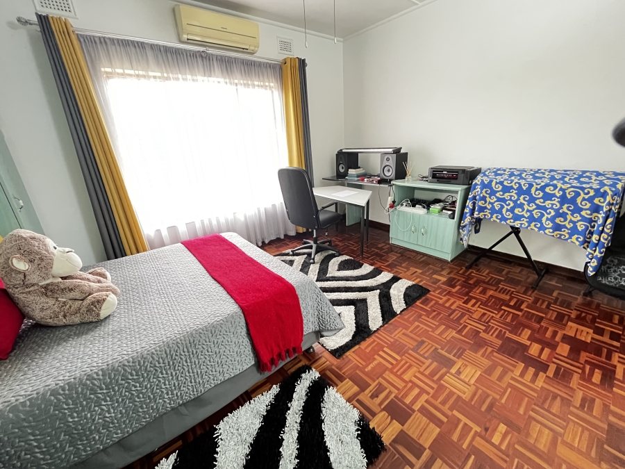 3 Bedroom Property for Sale in Scottsville KwaZulu-Natal