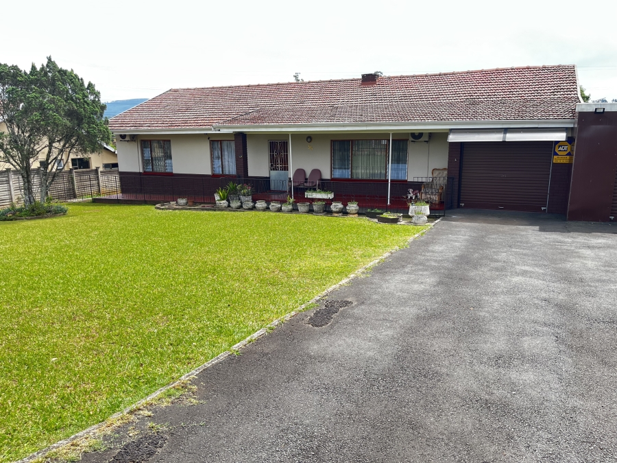 3 Bedroom Property for Sale in Scottsville KwaZulu-Natal