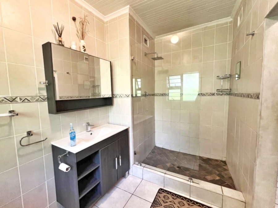 4 Bedroom Property for Sale in Meer En See KwaZulu-Natal