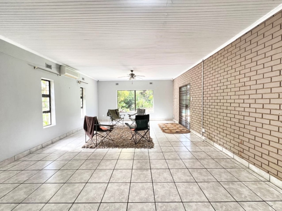 4 Bedroom Property for Sale in Meer En See KwaZulu-Natal