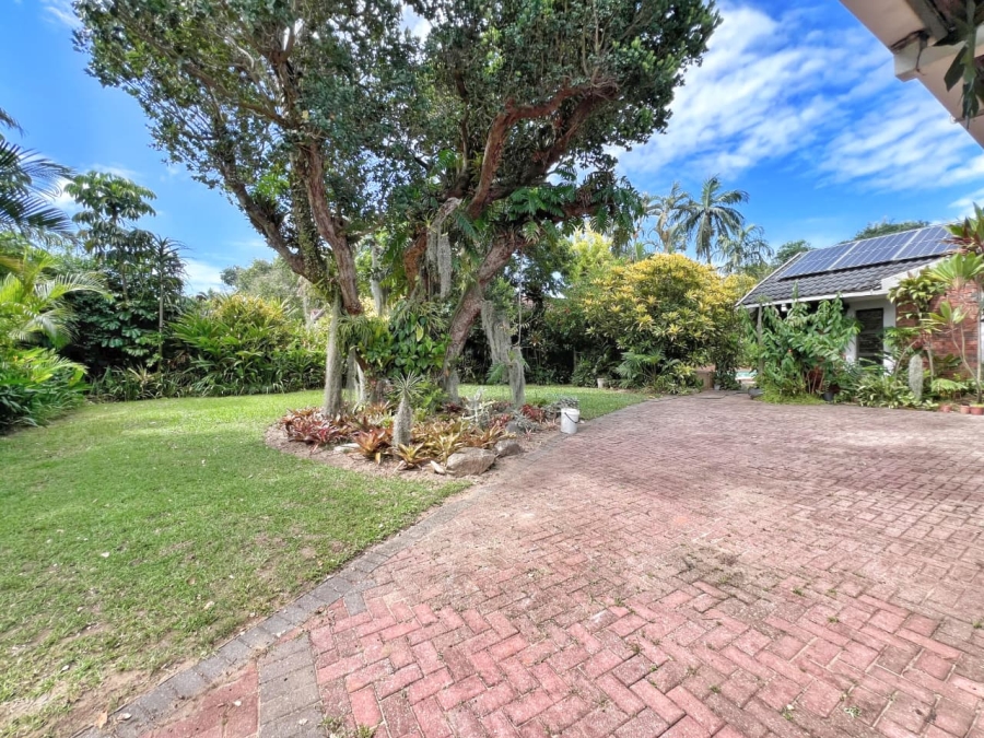 4 Bedroom Property for Sale in Meer En See KwaZulu-Natal