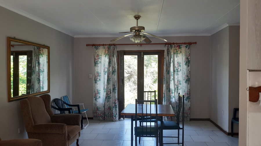 4 Bedroom Property for Sale in Amanzimtoti KwaZulu-Natal