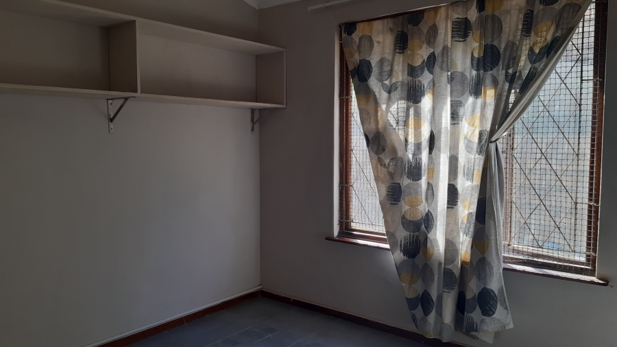 4 Bedroom Property for Sale in Amanzimtoti KwaZulu-Natal