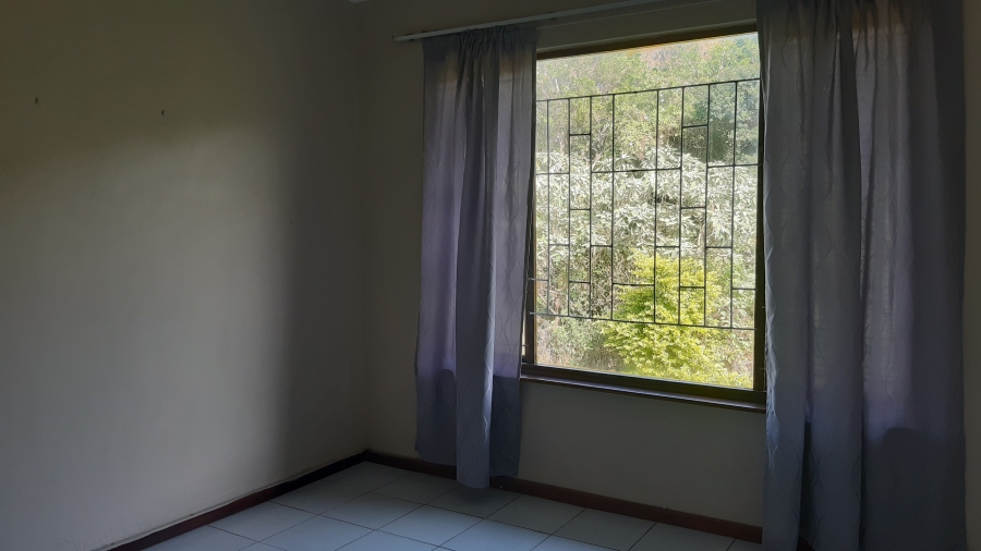 4 Bedroom Property for Sale in Amanzimtoti KwaZulu-Natal