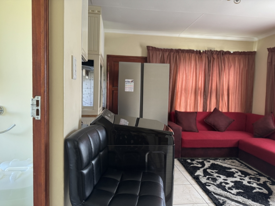 3 Bedroom Property for Sale in Mpophomeni KwaZulu-Natal