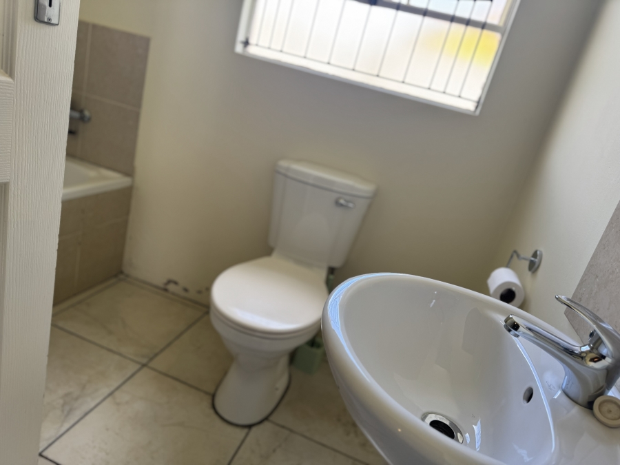 3 Bedroom Property for Sale in Mpophomeni KwaZulu-Natal