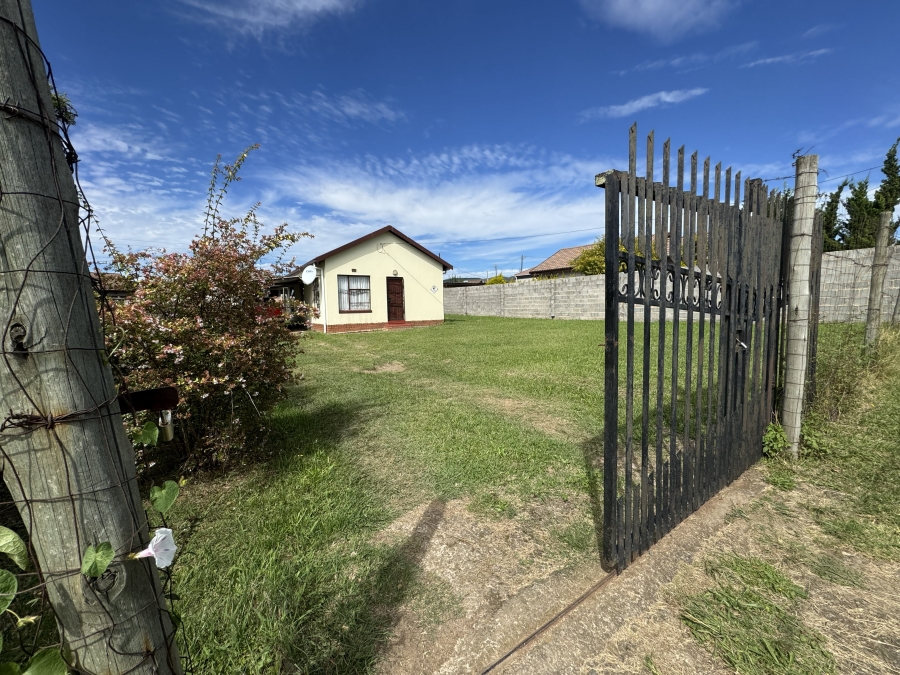 3 Bedroom Property for Sale in Mpophomeni KwaZulu-Natal