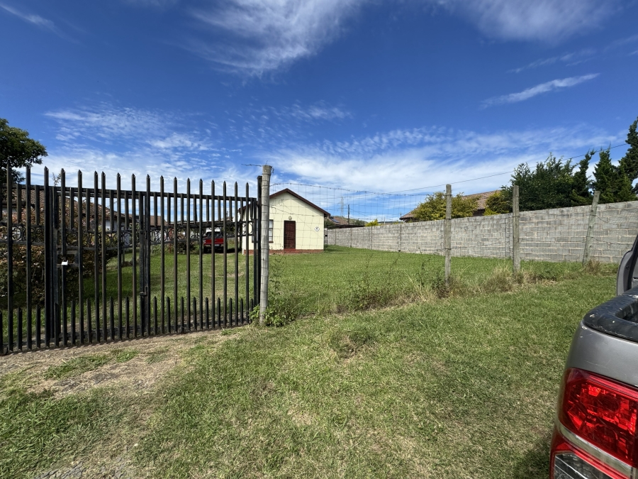 3 Bedroom Property for Sale in Mpophomeni KwaZulu-Natal