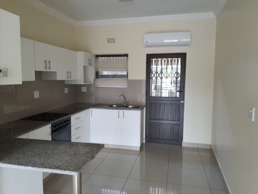 2 Bedroom Property for Sale in Glen Anil KwaZulu-Natal