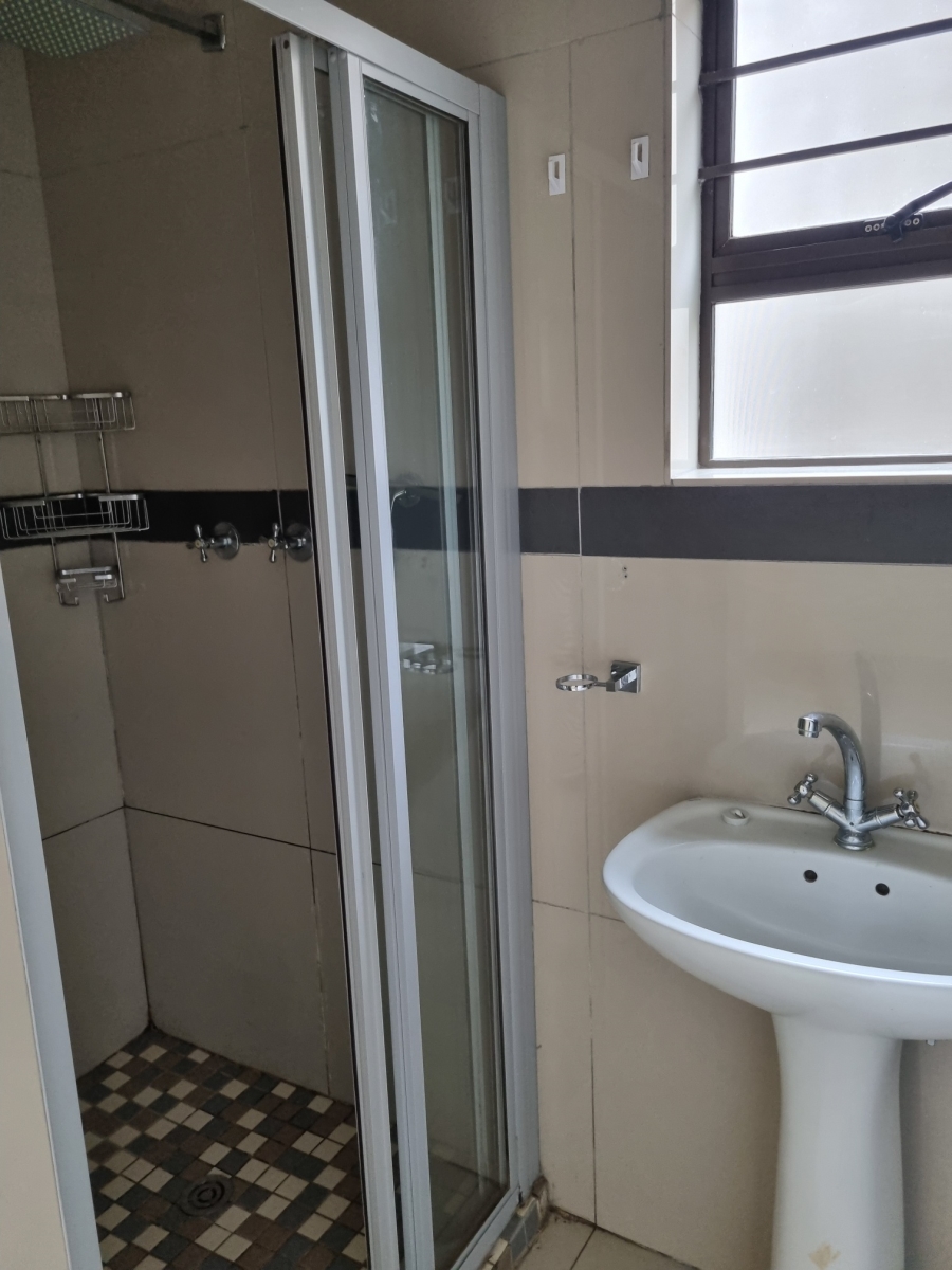 2 Bedroom Property for Sale in Glen Anil KwaZulu-Natal