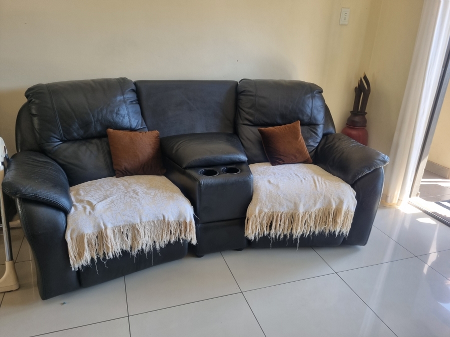 2 Bedroom Property for Sale in Glen Anil KwaZulu-Natal