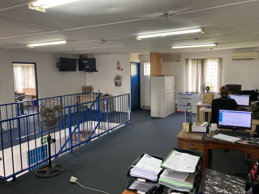 To Let commercial Property for Rent in Mahogany Ridge KwaZulu-Natal