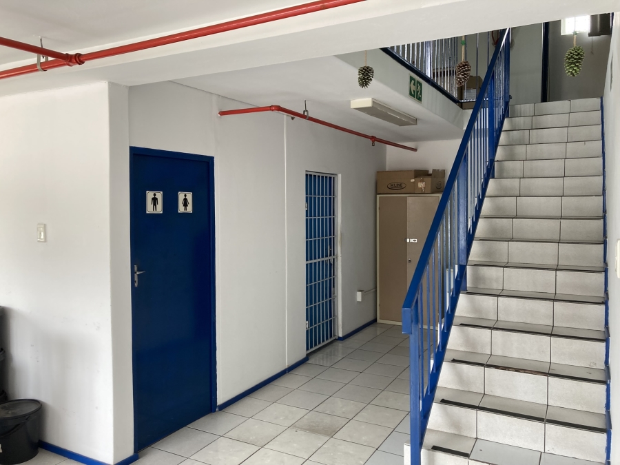 To Let commercial Property for Rent in Mahogany Ridge KwaZulu-Natal