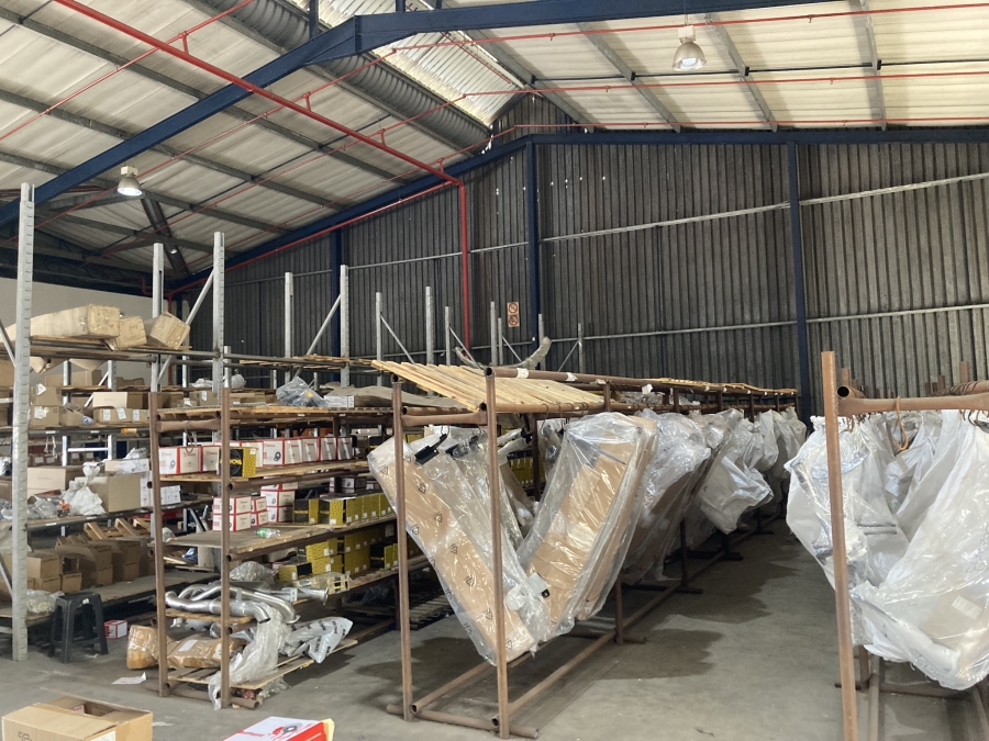 To Let commercial Property for Rent in Mahogany Ridge KwaZulu-Natal