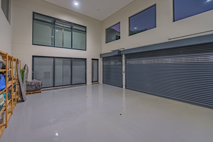 11 Bedroom Property for Sale in Salt Rock KwaZulu-Natal