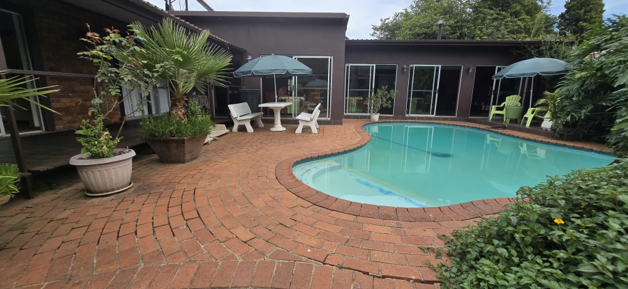 12 Bedroom Property for Sale in Hayfields KwaZulu-Natal