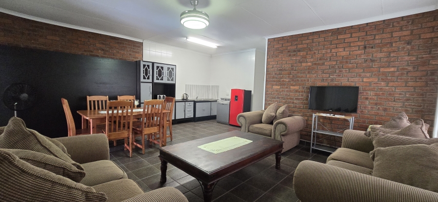 12 Bedroom Property for Sale in Hayfields KwaZulu-Natal