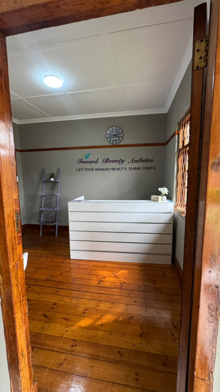 To Let commercial Property for Rent in Scottsville KwaZulu-Natal