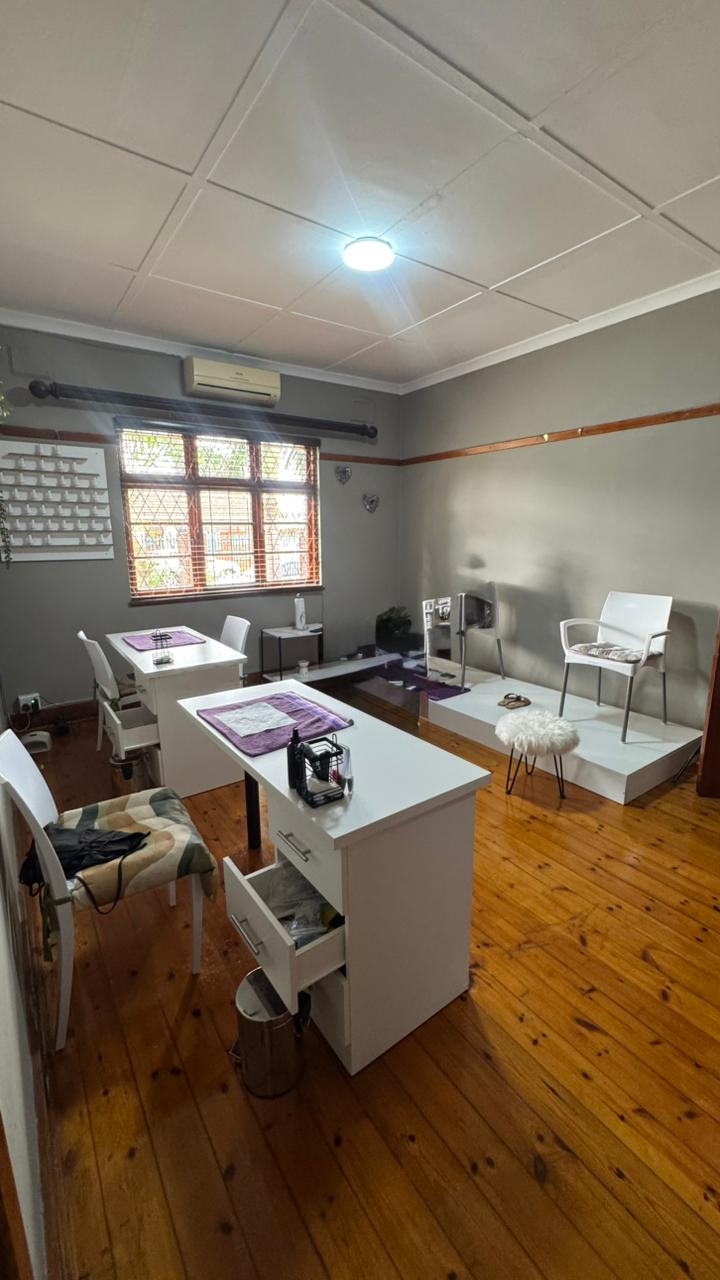 To Let commercial Property for Rent in Scottsville KwaZulu-Natal