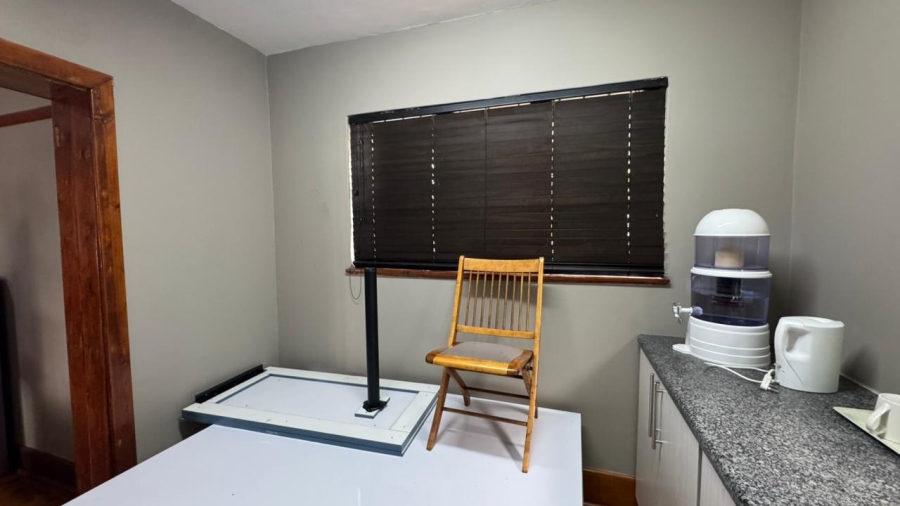 To Let commercial Property for Rent in Scottsville KwaZulu-Natal