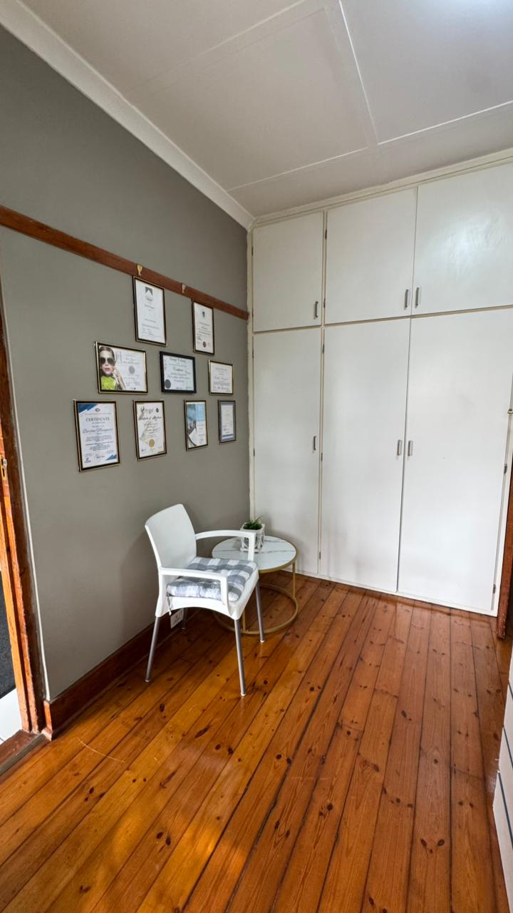 To Let commercial Property for Rent in Scottsville KwaZulu-Natal