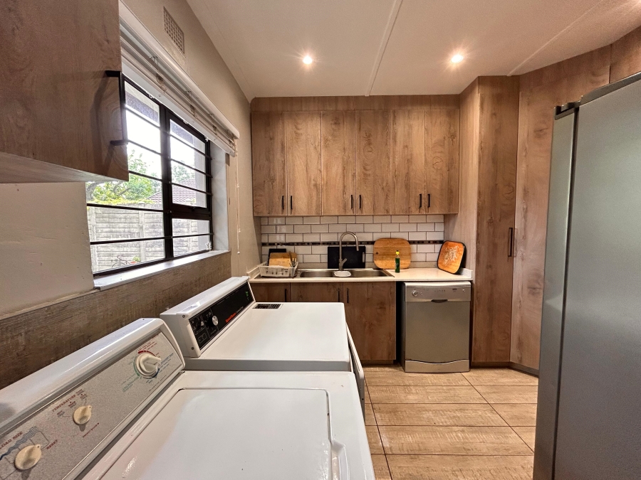 3 Bedroom Property for Sale in Meer En See KwaZulu-Natal