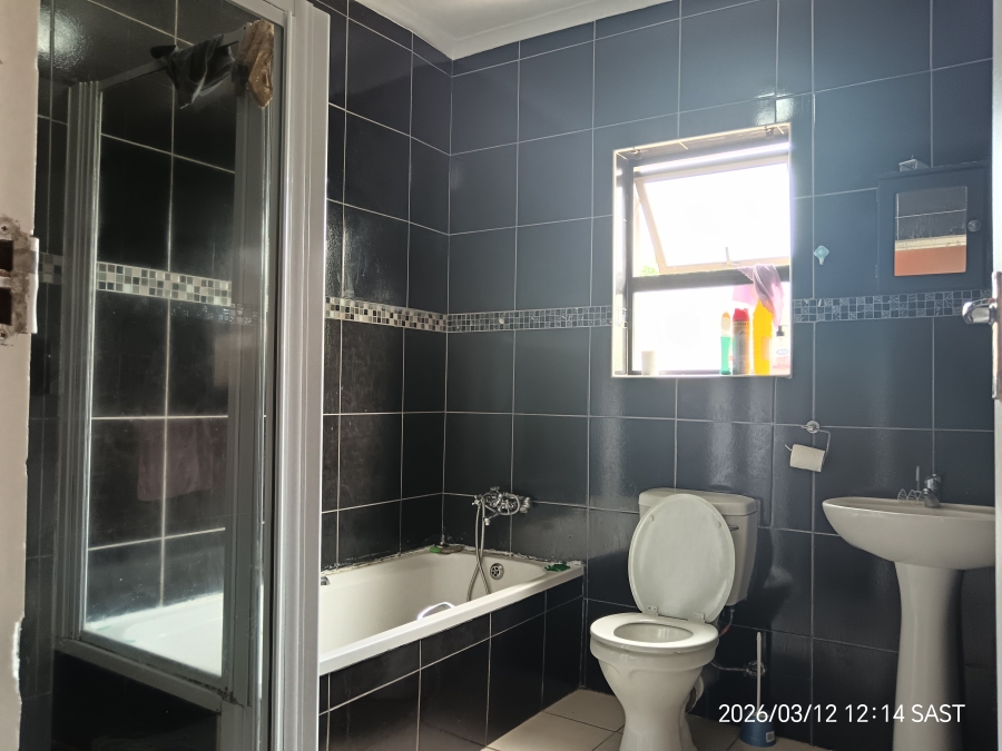 To Let 1 Bedroom Property for Rent in Birdswood KwaZulu-Natal