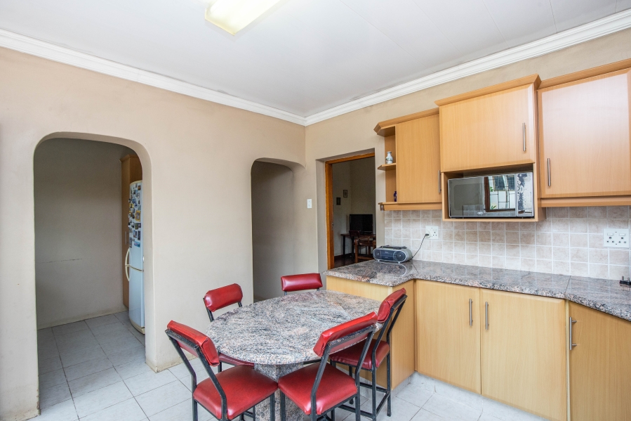 4 Bedroom Property for Sale in Glenwood KwaZulu-Natal