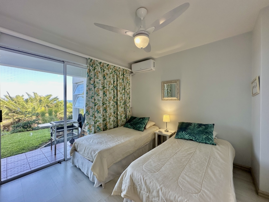 To Let 3 Bedroom Property for Rent in Shakas Rock KwaZulu-Natal