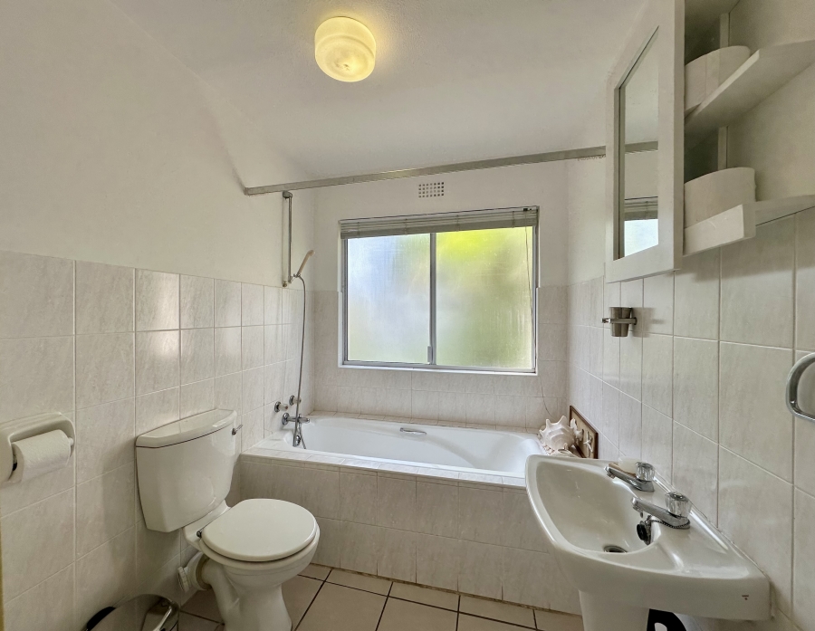 To Let 3 Bedroom Property for Rent in Shakas Rock KwaZulu-Natal