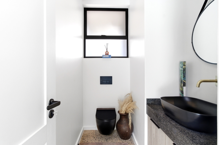 4 Bedroom Property for Sale in Elaleni Coastal Forest Estate KwaZulu-Natal