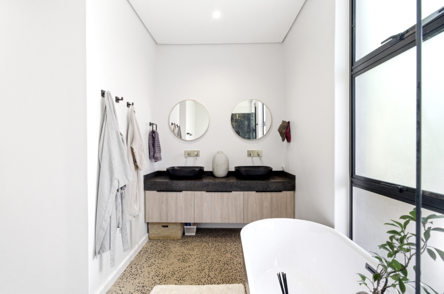 4 Bedroom Property for Sale in Elaleni Coastal Forest Estate KwaZulu-Natal