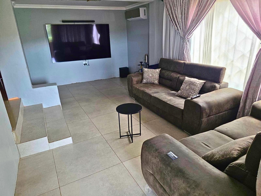 3 Bedroom Property for Sale in Bombay Heights KwaZulu-Natal