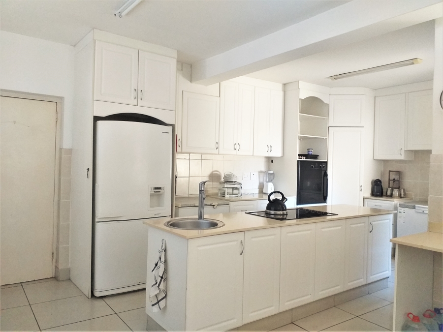 To Let 3 Bedroom Property for Rent in Athlone Park KwaZulu-Natal