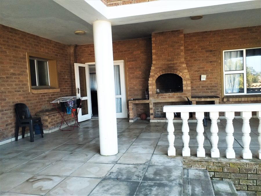 To Let 3 Bedroom Property for Rent in Athlone Park KwaZulu-Natal