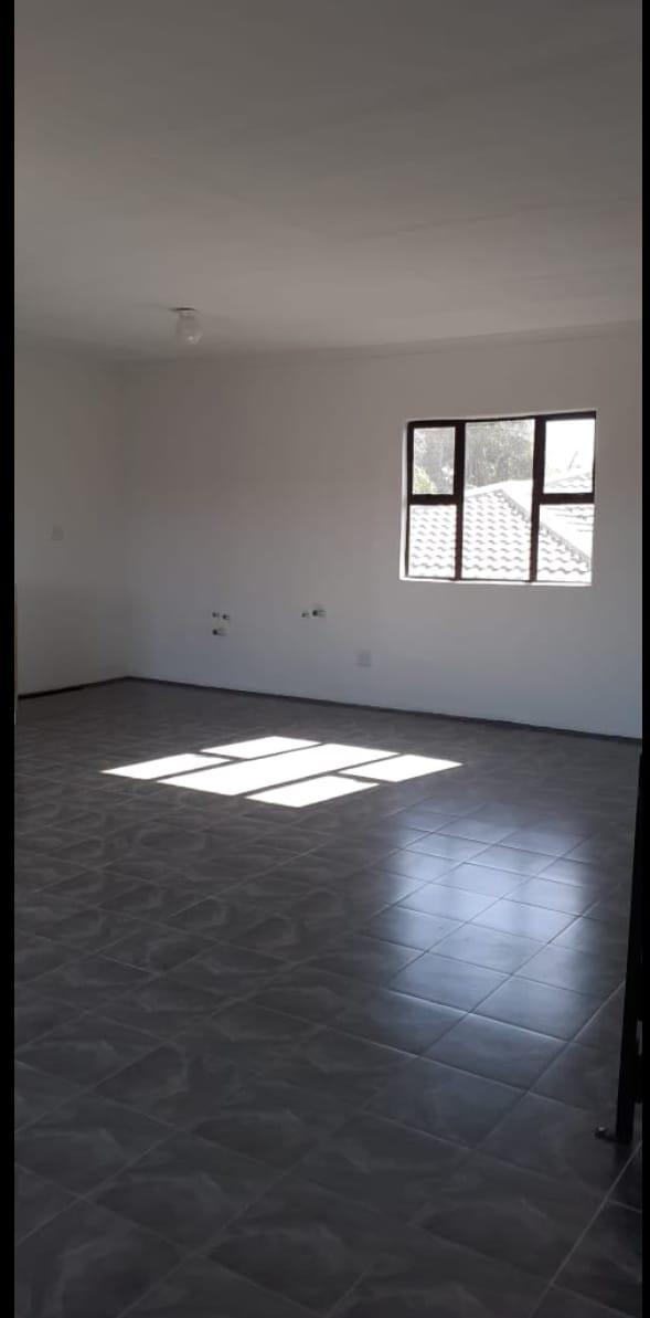 3 Bedroom Property for Sale in Mount Vernon KwaZulu-Natal