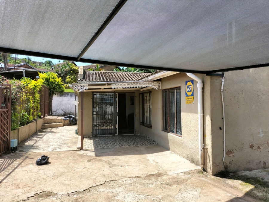 5 Bedroom Property for Sale in Copesville KwaZulu-Natal