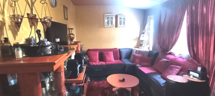 2 Bedroom Property for Sale in Whetstone KwaZulu-Natal