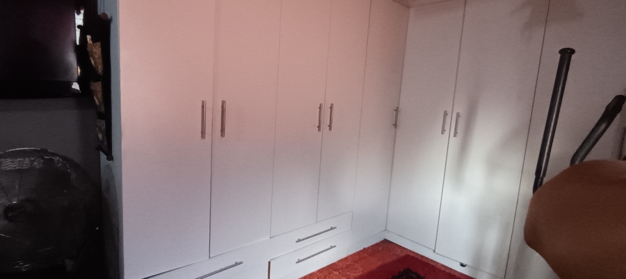 2 Bedroom Property for Sale in Whetstone KwaZulu-Natal