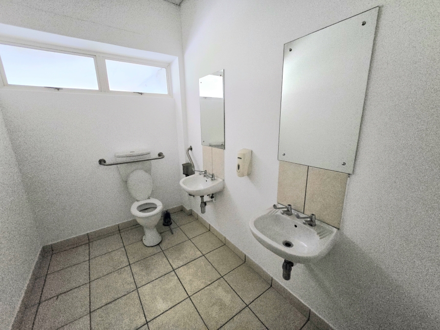 Commercial Property for Sale in Waterfall KwaZulu-Natal