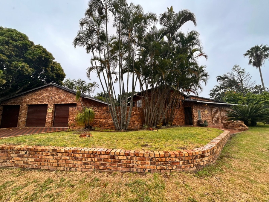 4 Bedroom Property for Sale in Meer En See KwaZulu-Natal