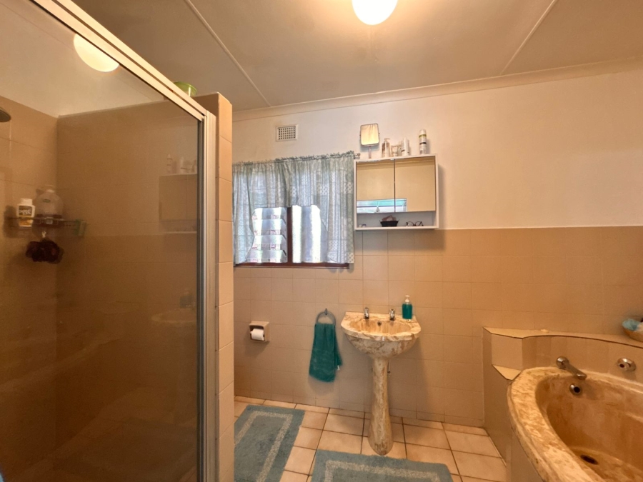 4 Bedroom Property for Sale in Meer En See KwaZulu-Natal