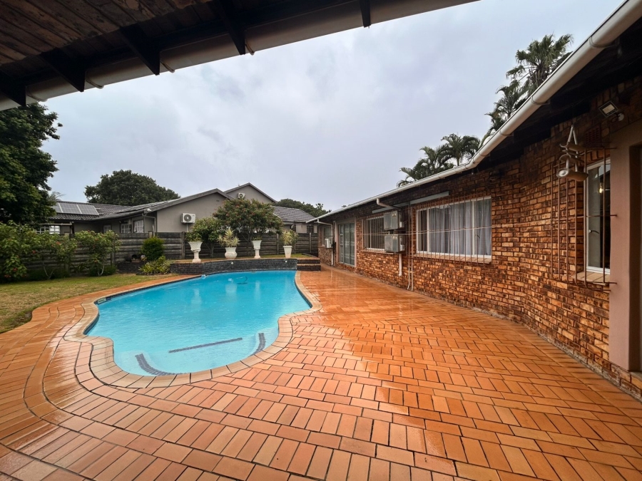 4 Bedroom Property for Sale in Meer En See KwaZulu-Natal