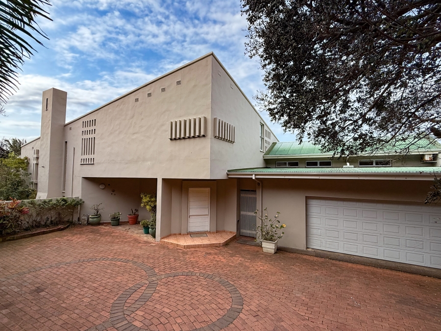 7 Bedroom Property for Sale in Sheffield Beach KwaZulu-Natal