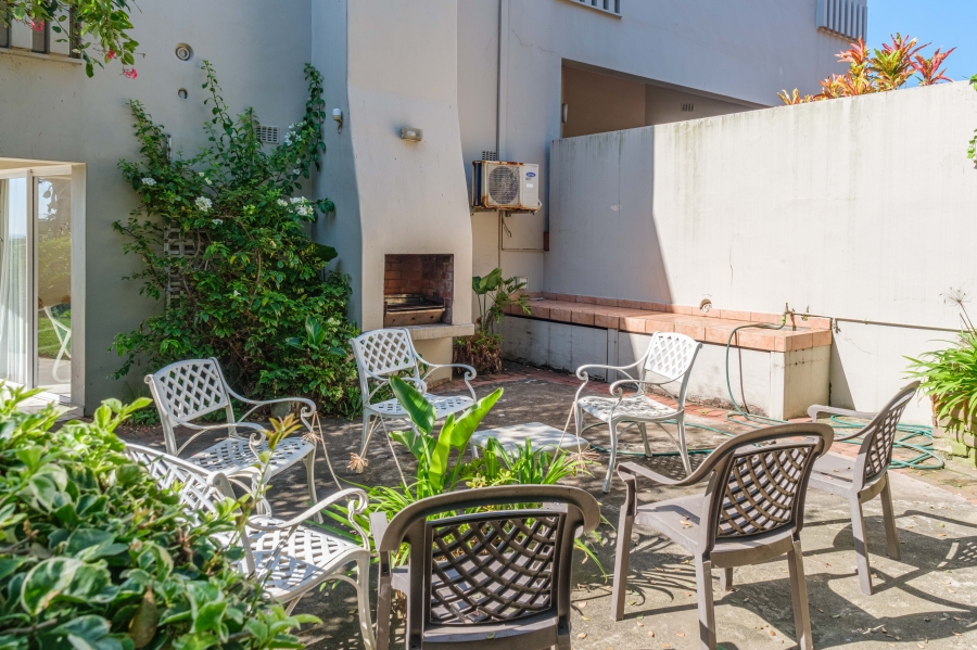 7 Bedroom Property for Sale in Sheffield Beach KwaZulu-Natal
