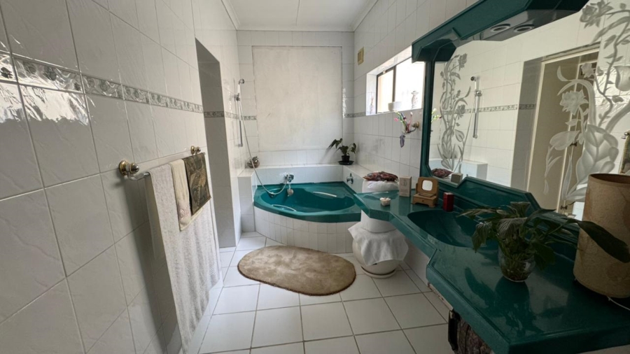 4 Bedroom Property for Sale in Orient Heights KwaZulu-Natal