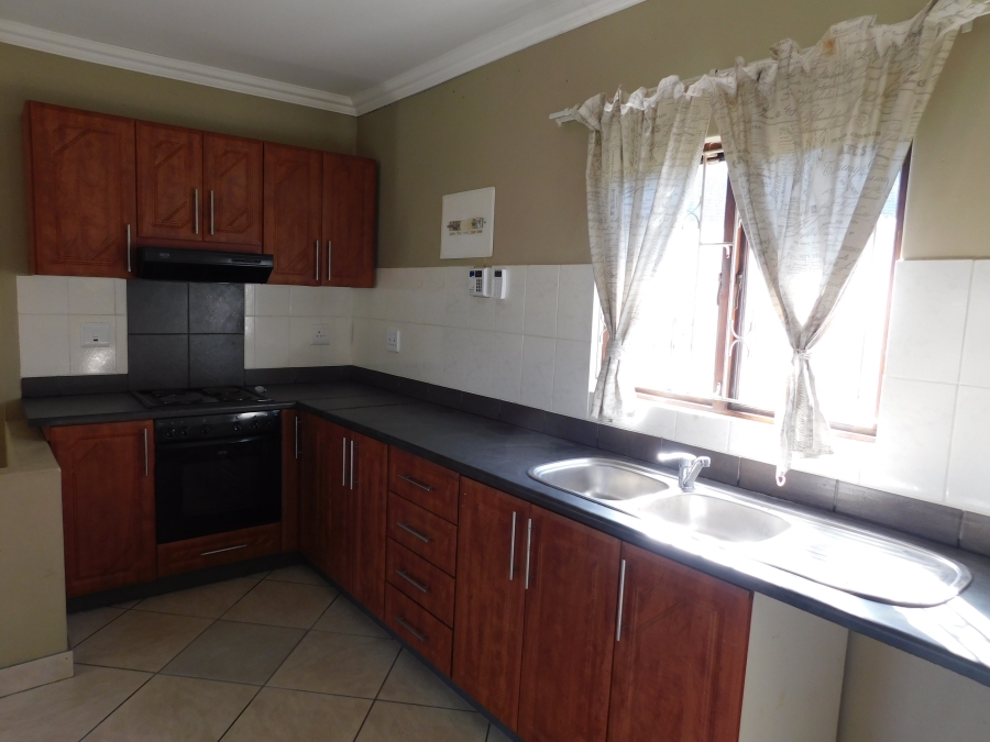 To Let 1 Bedroom Property for Rent in Gillitts KwaZulu-Natal